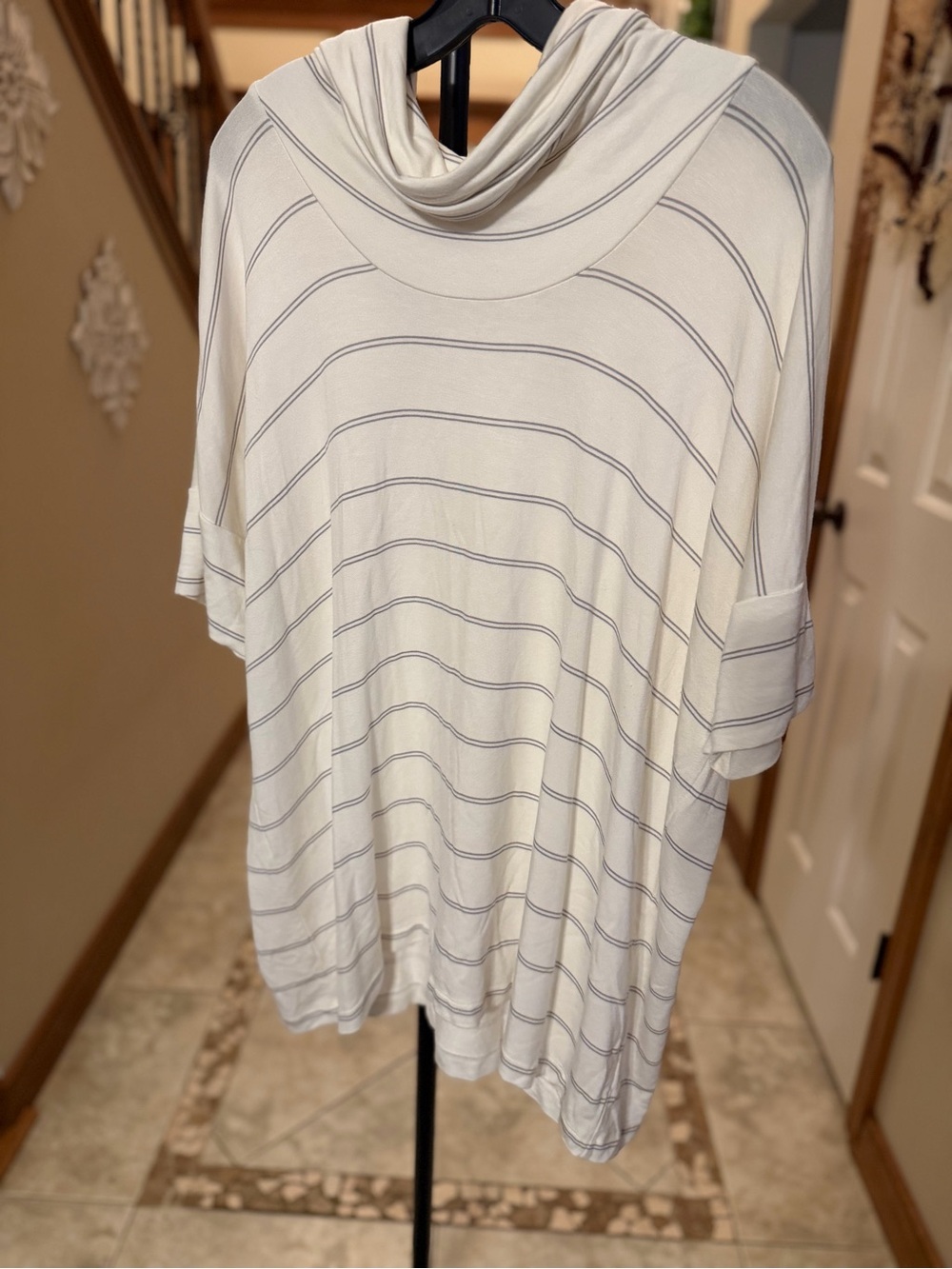 LOFT Lounge Women’s L White Gray Stripe Oversized Cowl Neck Tunic Top